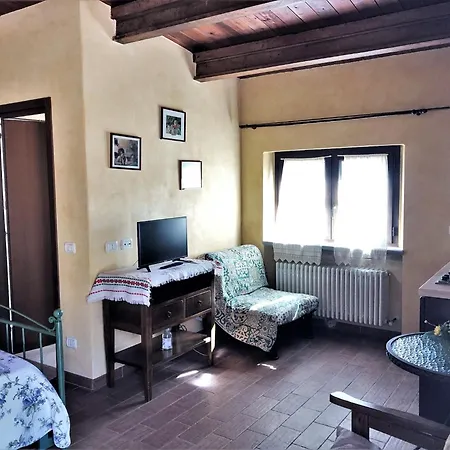 In With Pool & Σπίτι διακοπών *